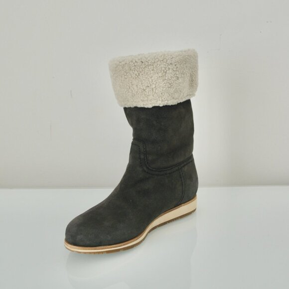 NIB PRADA SUEDE SHEARLING LINED BOOTS - Picture 5 of 6